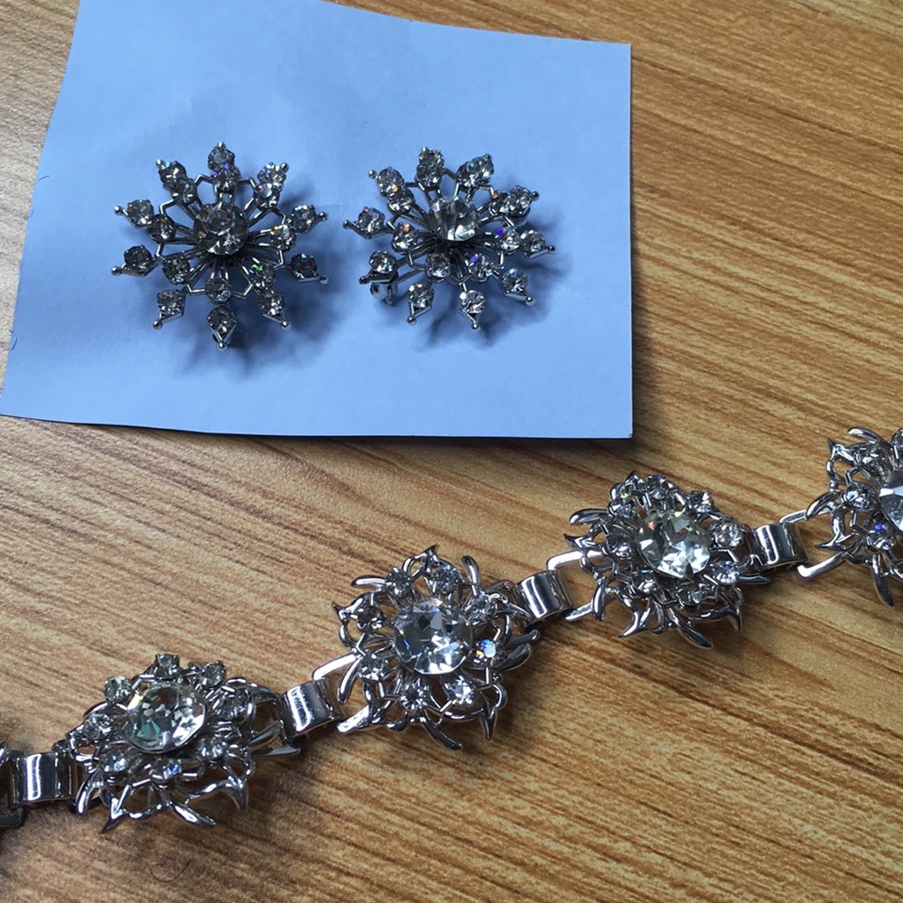 Vintage brooch/bracelet BUNDLE